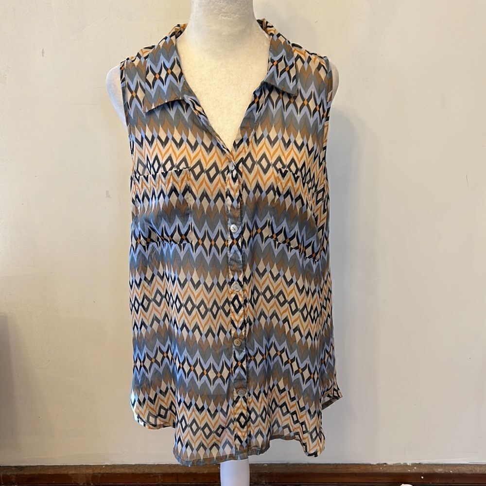 Daniel Rainn sheer blue tan patterned button front sleeveless blouse Size L EUC